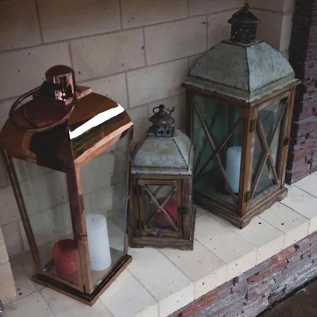 клуб яремчанський Hotel