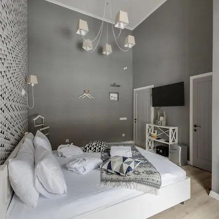 клуб яремчанський Hotel Yaremche
